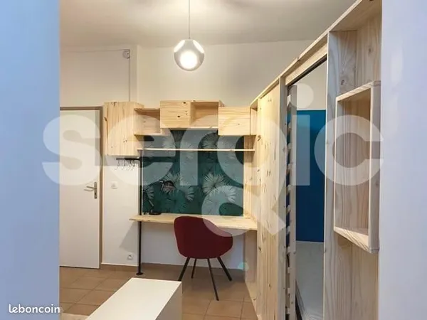 Studio 1 pièce 28 m²