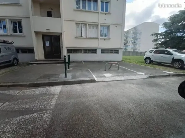 Parking 15 m²