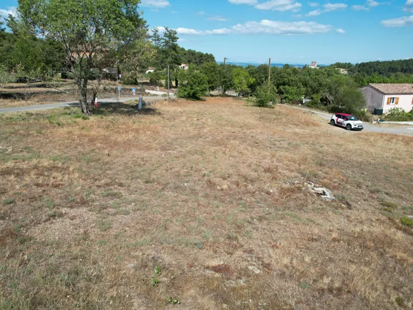 Terrain 1430 m²