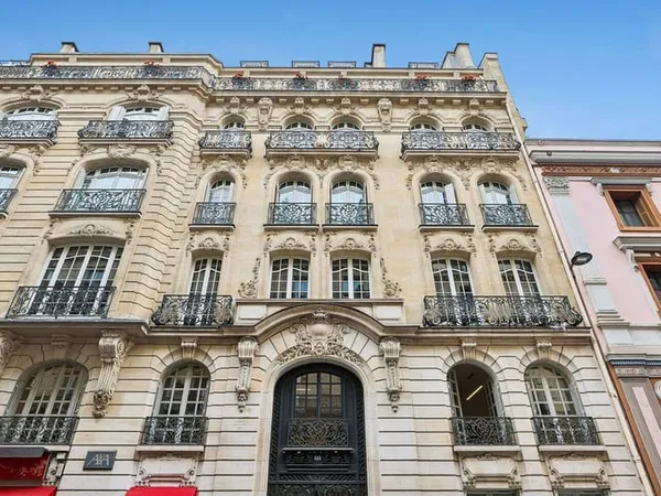 Bureaux 268 m²
