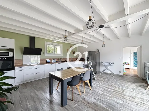 Maison 4 pièces 155 m²