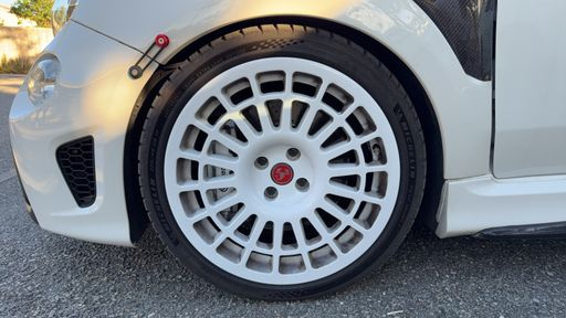 Abarth 500 1.4 Turbo T-Jet 165 Dualogic - Martini – 2017 – 55769 km – Essence – Boîte Automatique — photo 21