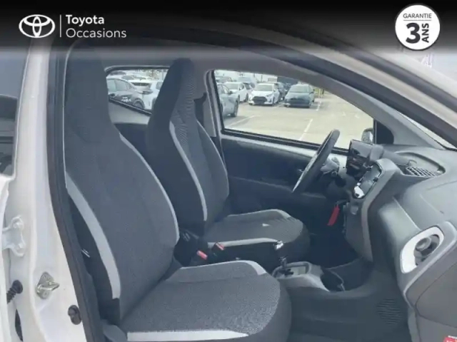 Toyota Aygo 1.0 vvt-i 72ch x-play x-shift 5p my20 — photo 6
