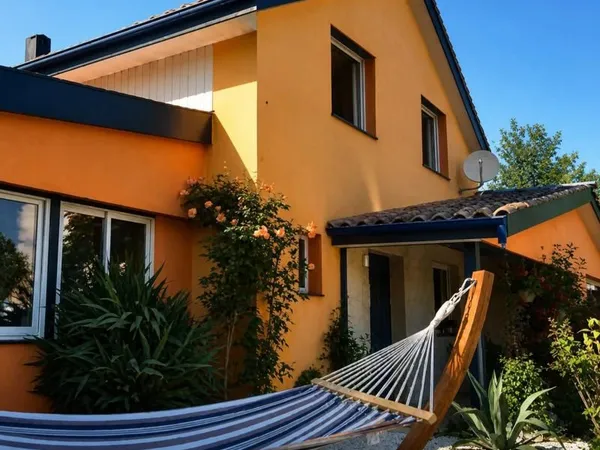 Maison 8 pièces 222 m²