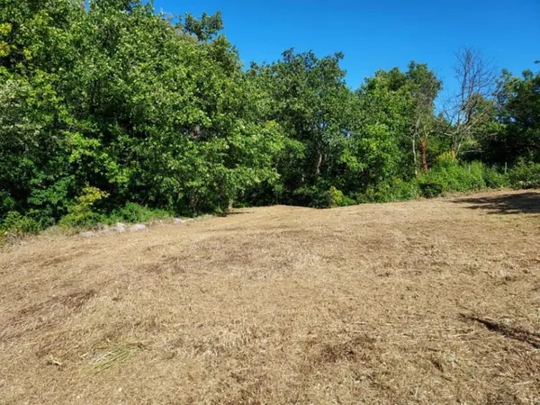 Terrain 1500 m²