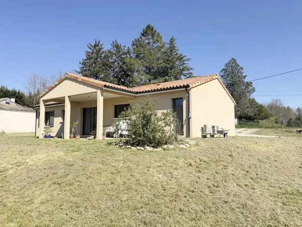 Maison Cubjac Auvezere Val D Ans 5 pièce(s)