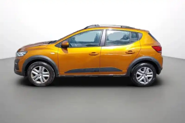 Dacia Sandero tce 90 - 22 — photo 3