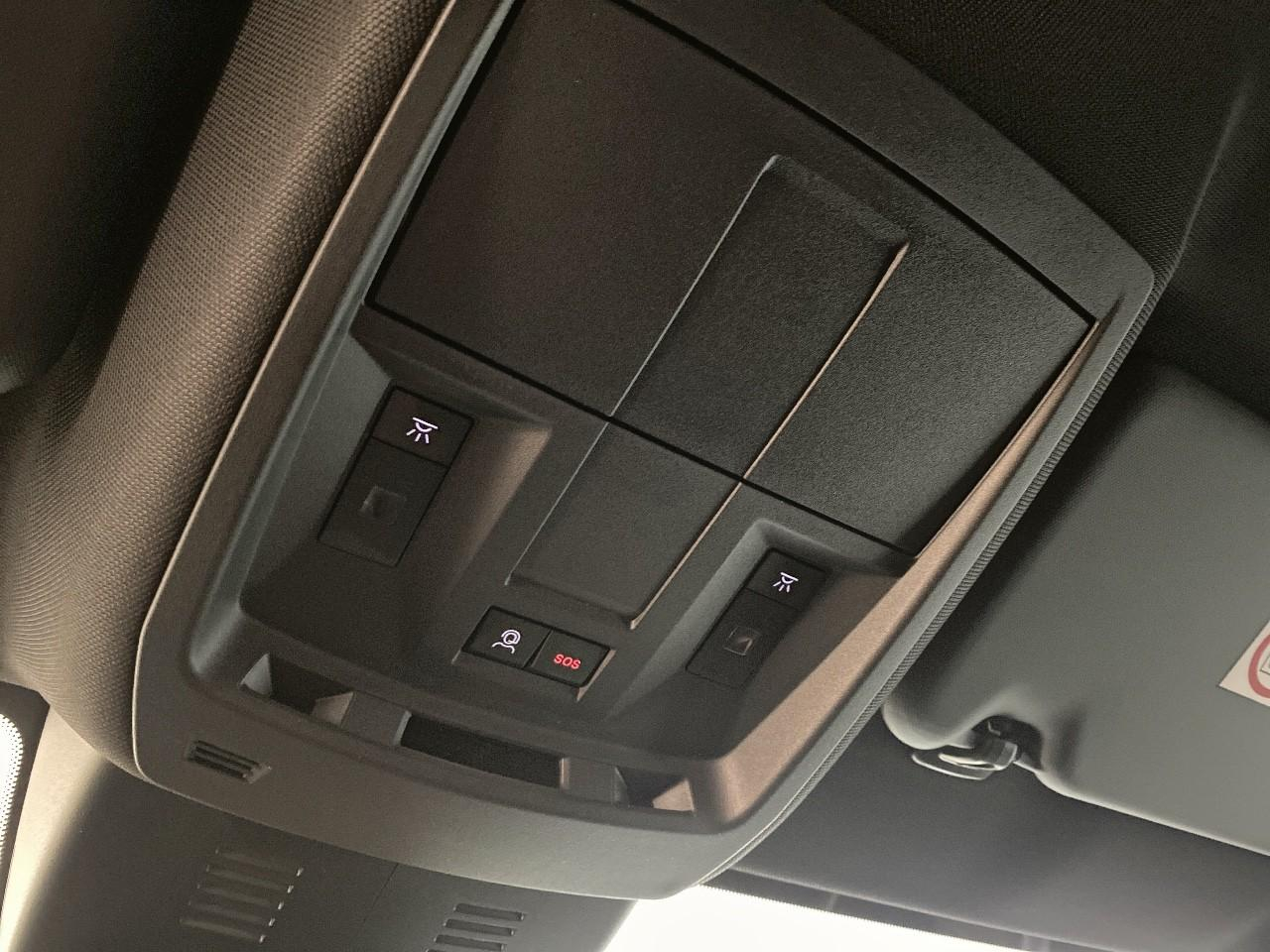 Peugeot 3008 hybrid 145 e-dcs6 gt — photo 19
