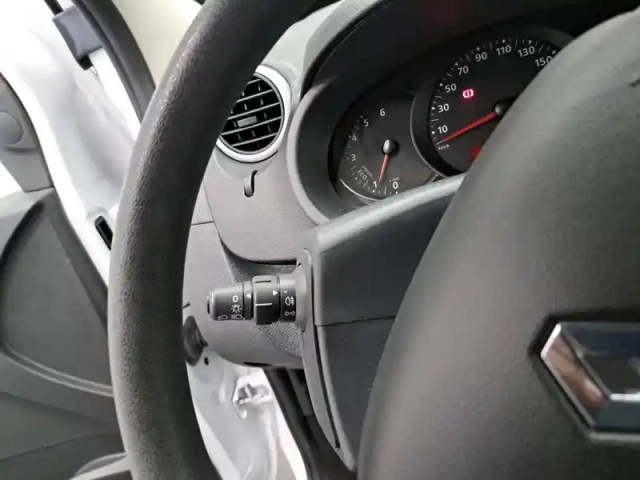 Renault Kangoo blue dci 80 — photo 28