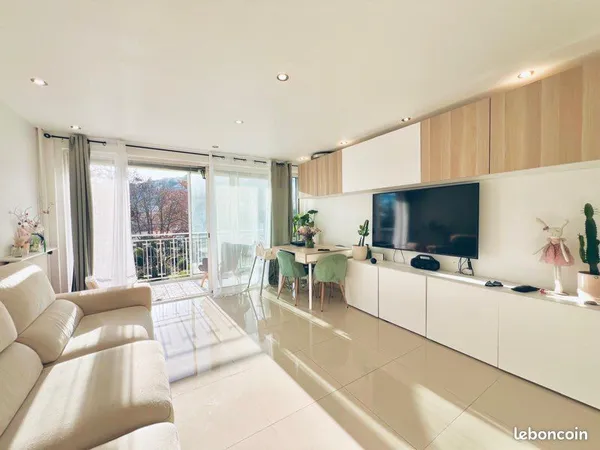 Appartement 3p refait à neuf