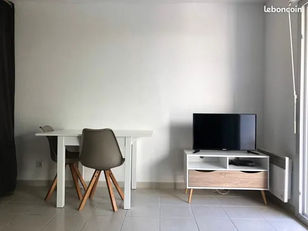 Studio Meublé 25 m2 avec terrasse