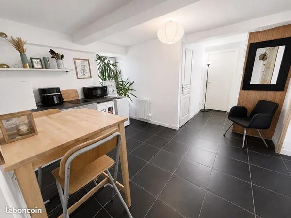Logement étudiant meublé - 28 m2 Gleizé Villefranche s/s