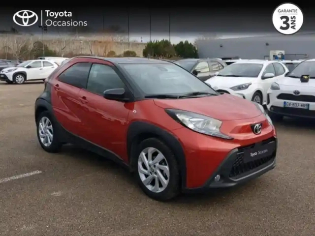 Toyota Aygo x 1.0 vvt-i 72ch design — photo 12