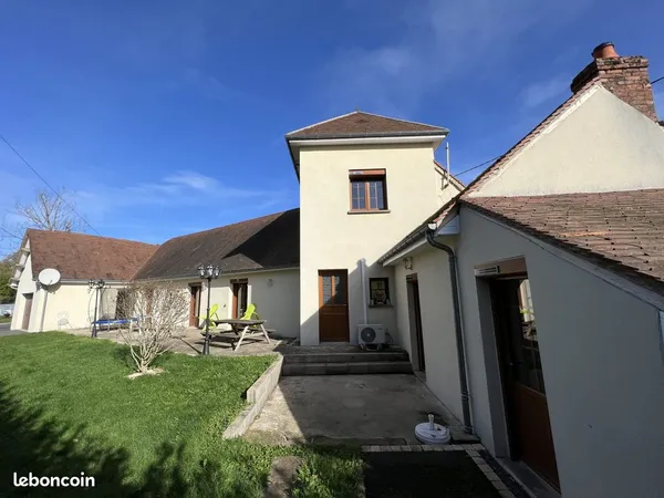 Villa 6 pièces 220 m²