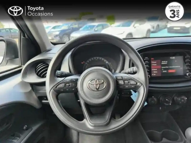 Toyota Aygo X 1.0 vvt-i 72ch active business — photo 9