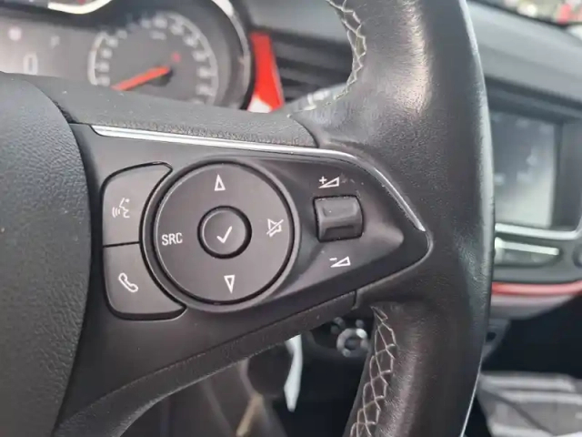 Opel Crossland 1.2 turbo 130 ch bva6 — photo 31