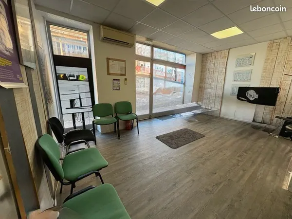 Local commercial centre ville Lavaur