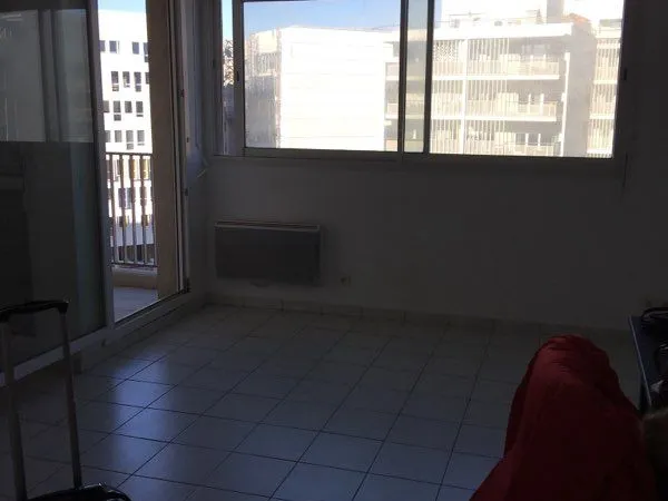 A louer studio 30m2 à la joliette