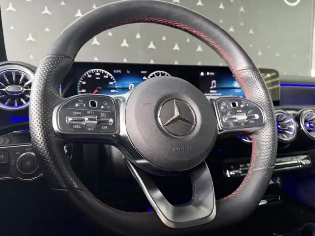 Mercedes Classe A 250 e amg line — photo 34