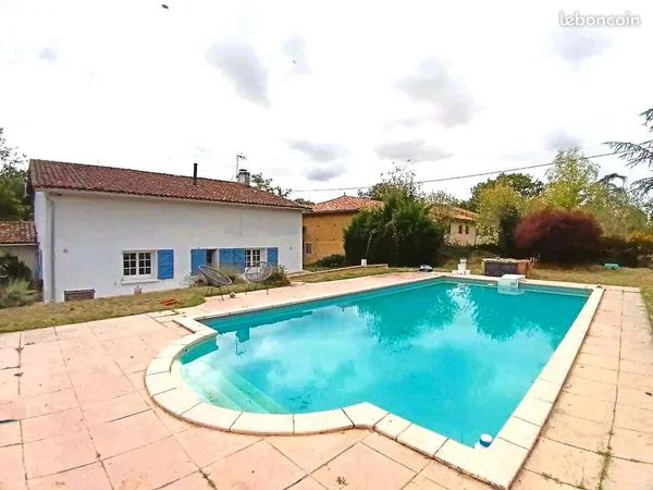 Maison 7 pièces 198 m²