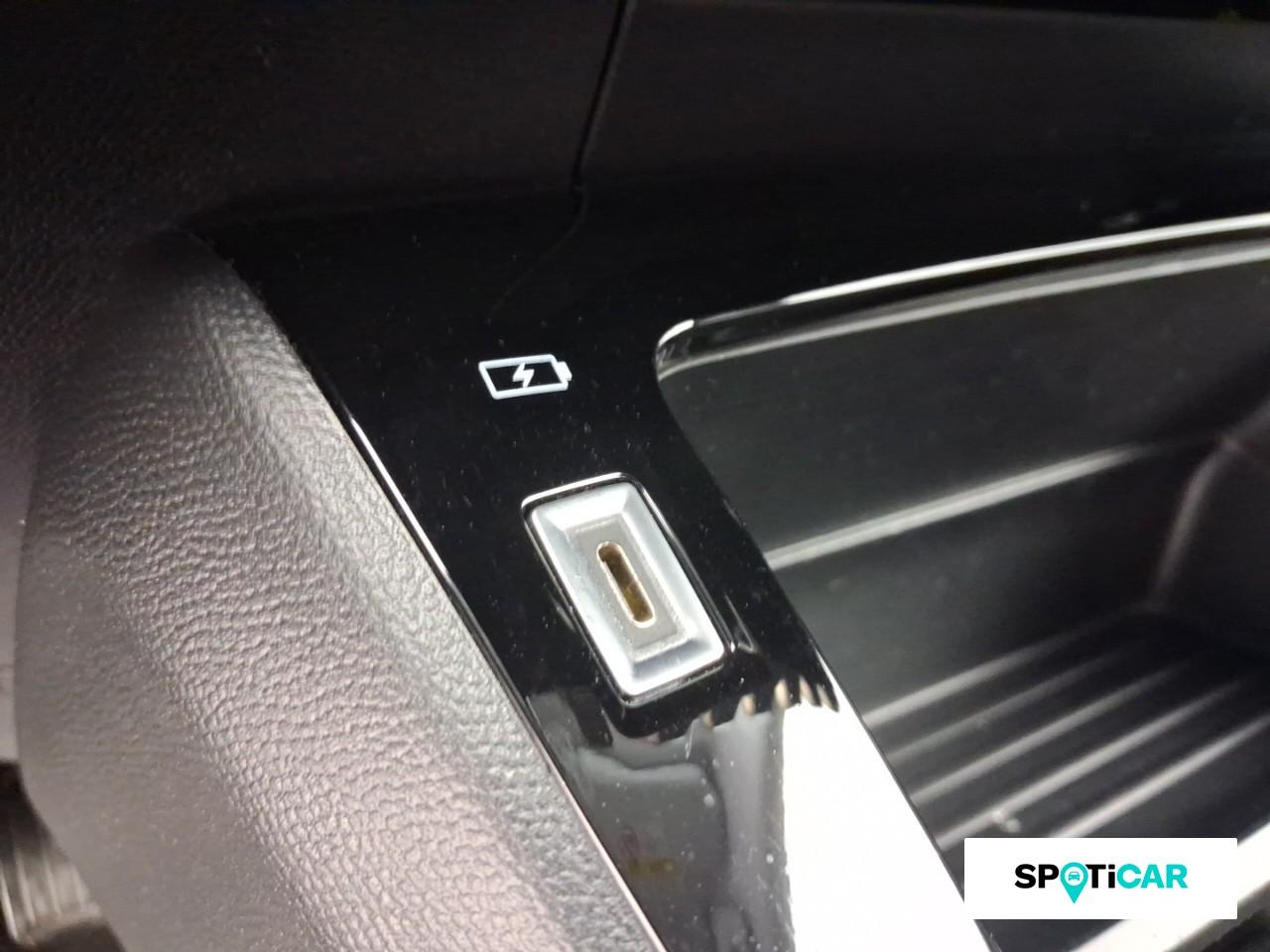 Peugeot 208 style puretech 100 s s eat8 — photo 16