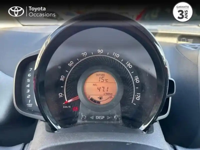 Toyota Aygo 1.0 vvt-i 72ch x-play 5p my20 — photo 6