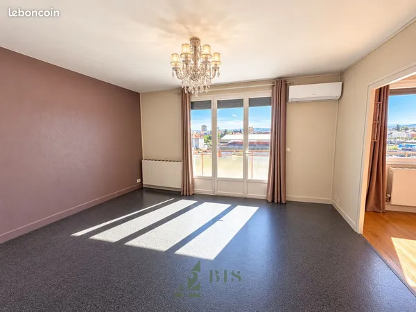 Appartement 4 pièces 65 m²