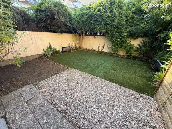 Appartement Nancy jardin privatif