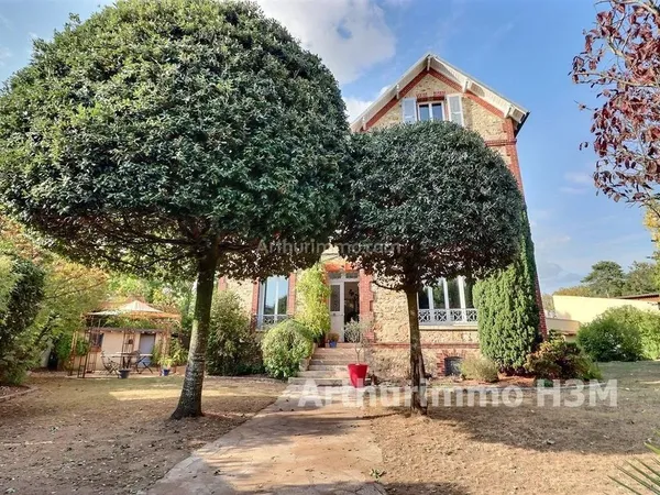 Maison de luxe 7 pièces 217 m²