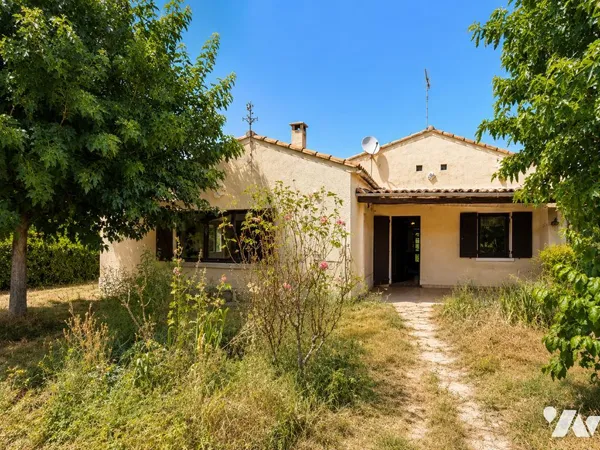 Vends maison - 132 m² - 4 pièces, 2 chambres - Pertuis 84120