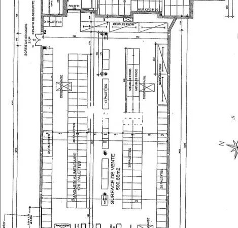 Local commercial 687 m² Saint-Martin-de-Crau