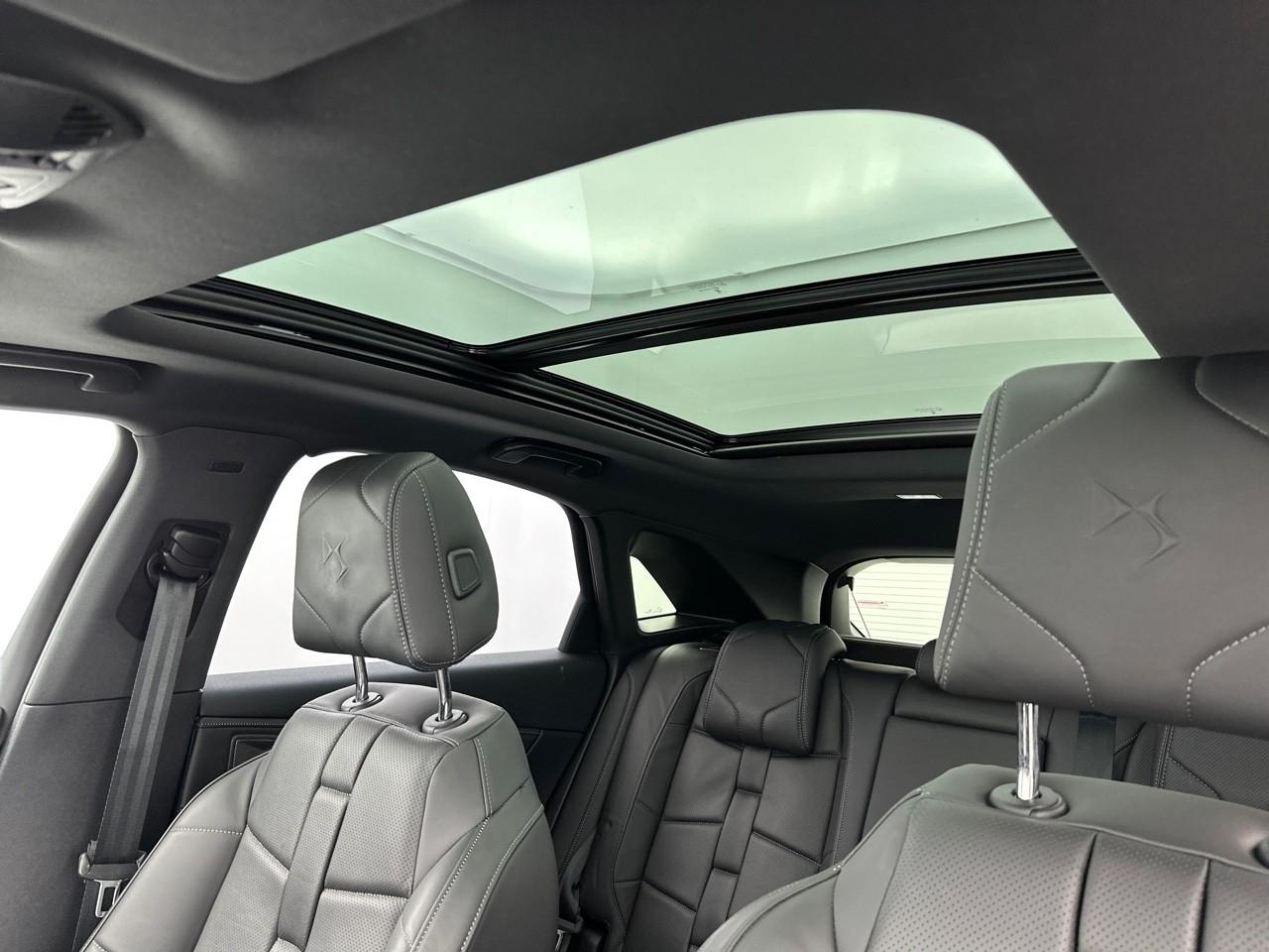 Ds Ds 7 crossback hybride rechargeable e-tense 360 eat8 4x4 performa — photo 30