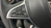 Dacia Sandero 1.0 TCe 90ch Stepway Confort -22 — photo 27