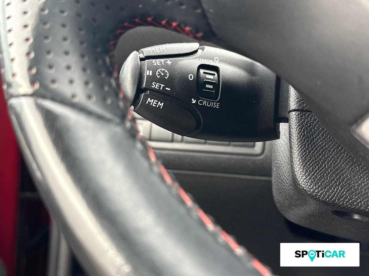 Peugeot 308 1.6 thp 205ch s&s gt — photo 17