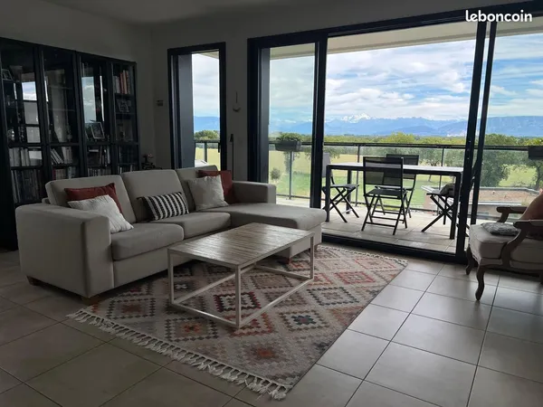 Appartement T4 Traversant - 85m² - Vue Imprenable sur le Mont-Blanc