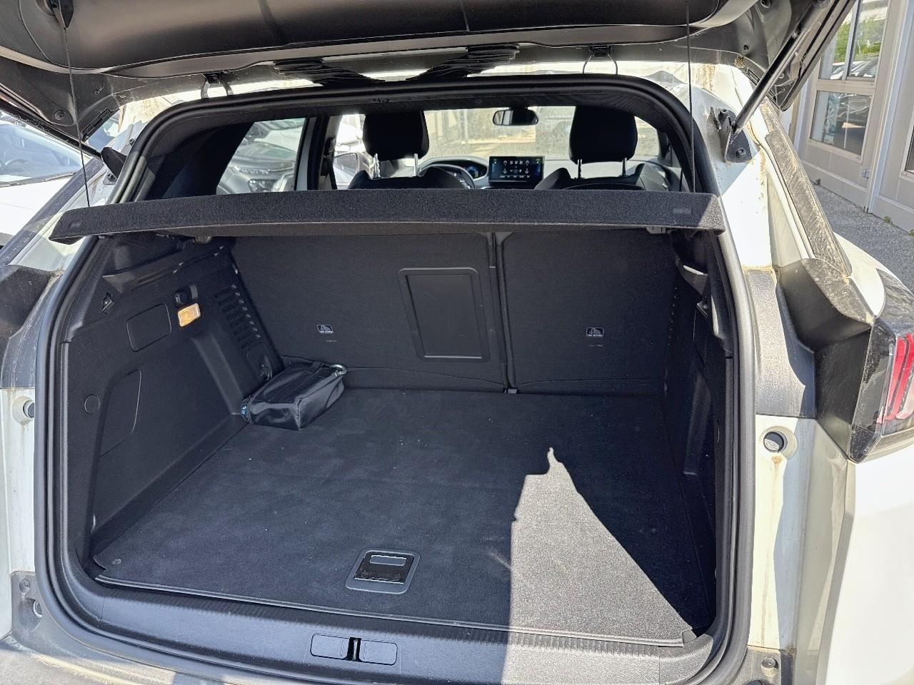 Peugeot 3008 hybrid 180 e-eat8 allure pack — photo 10