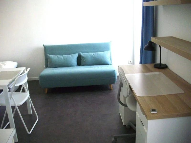 Photo 3