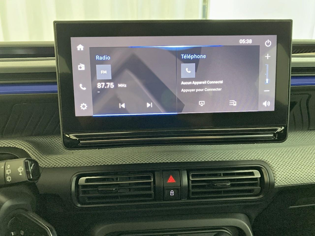 Citroën C3 e-c3 113 ch plus — photo 14