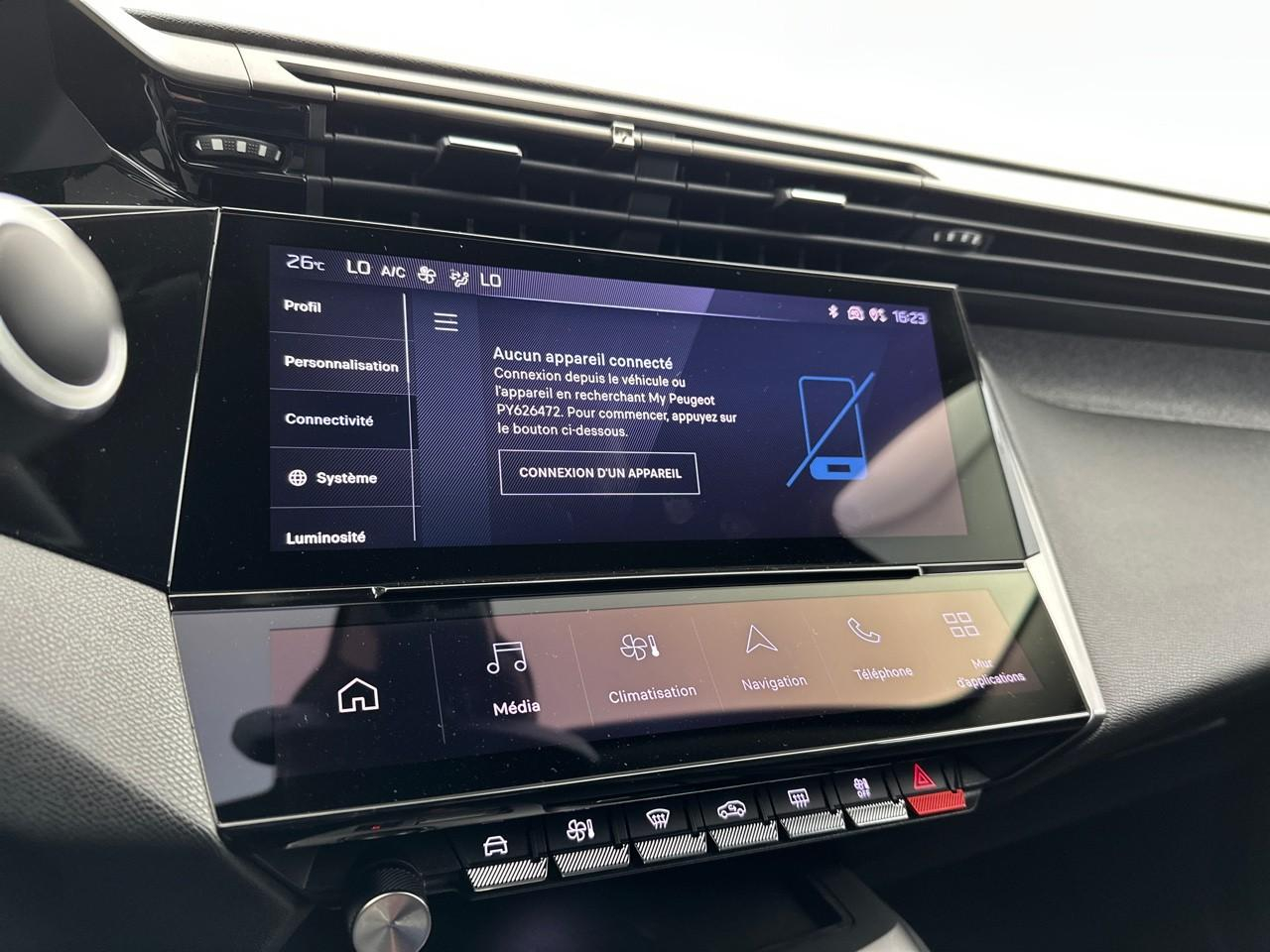 Peugeot 308 phev 180 e-eat8 allure — photo 23