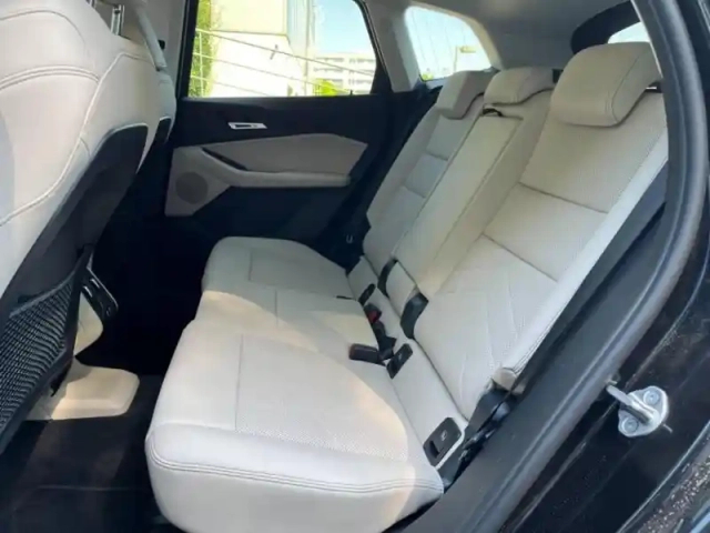 Bmw Serie 2 série 2 activetourer 218d 150ch luxury dkg7 — photo 6