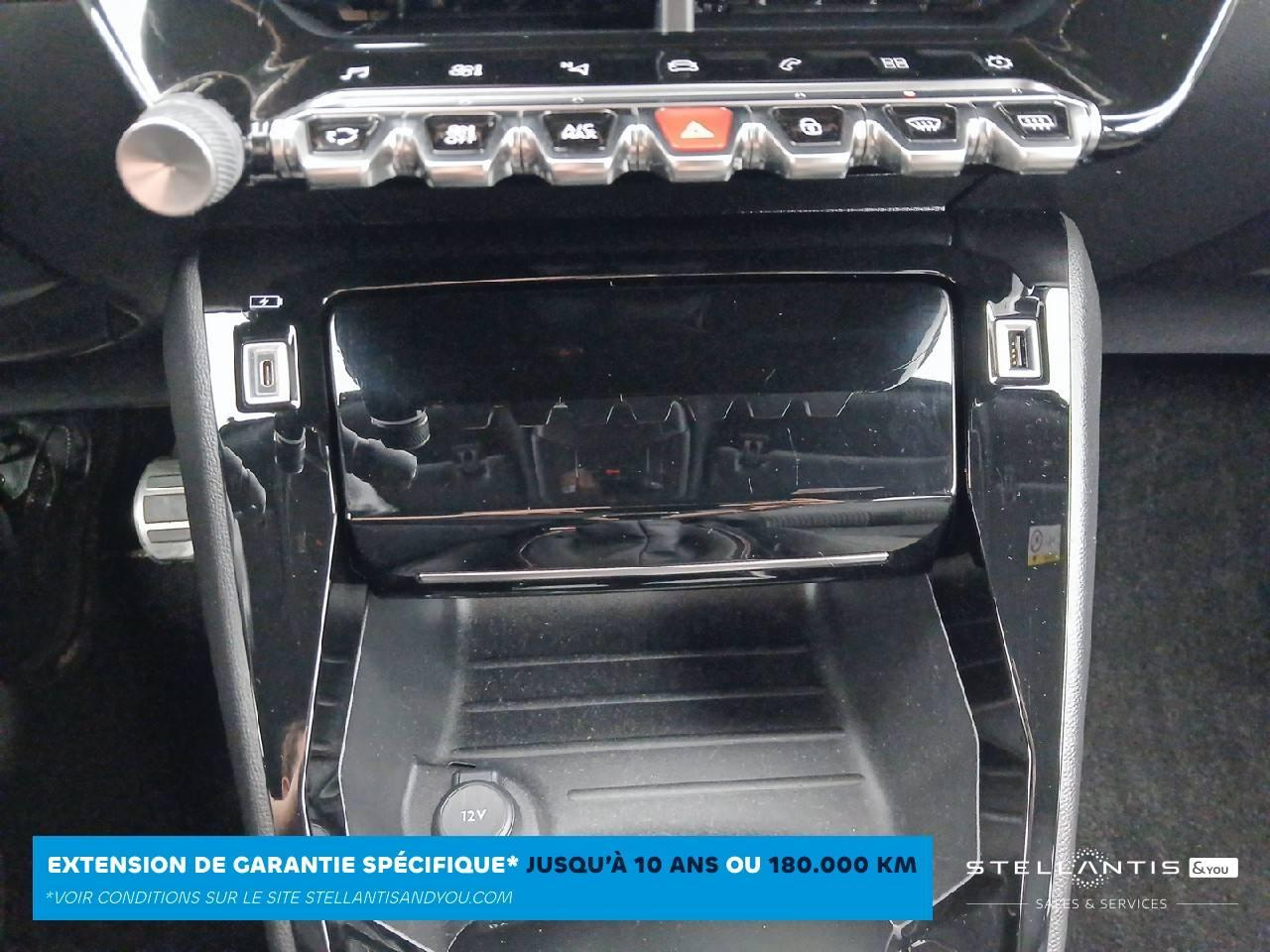 Peugeot 2008 puretech 130 s&s bvm6 gt line — photo 18