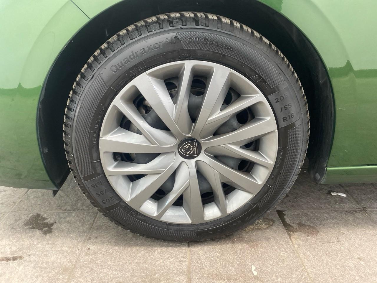 Peugeot 308 puretech 110ch s&s bvm6 active pack — photo 11