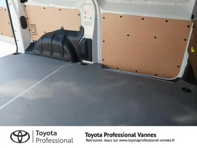 Toyota Proace medium electric 136ch 75kwh start mc24 — photo 11
