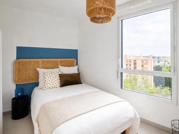 Chambre chaleureuse de 10 m² à louer près de Lyon