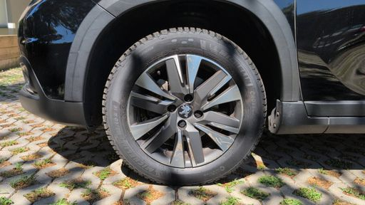 Peugeot 2008 1.2 Puretech 130 Crossway - Allure – 2019 – 78124 km – Essence – Boîte Manuelle — photo 10