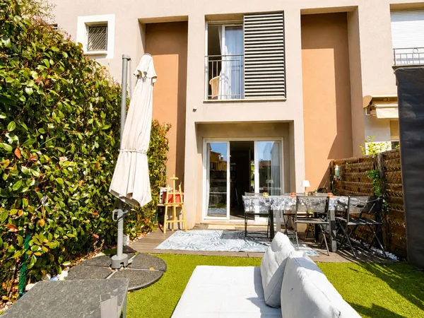 Maison 3 pièces récente avec parking Villeneuve Loubet