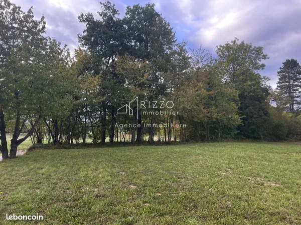 Terrain 993 m² Prévessin-Moëns