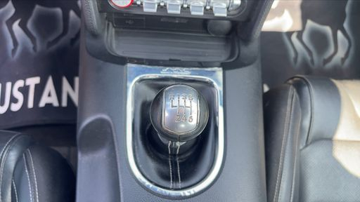Ford Mustang Fastback 5.0 V8 421 BVA - GT – 2015 – 144848 km – Essence – Boîte Manuelle — photo 8