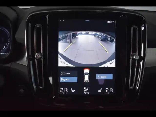 Volvo Xc40 t4 recharge 129 + 82ch plus dct 7 — photo 25