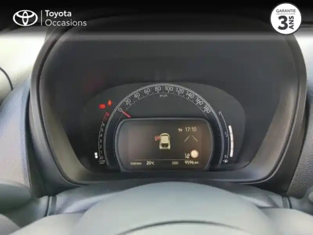 Toyota Aygo x 1.0 vvt-i 72ch design — photo 14